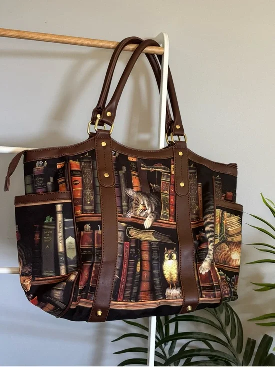 🐈Bradford Exchange Cat & Books Classic Tails Tote Bag 🐈‍⬛ - Picture 3 of 16